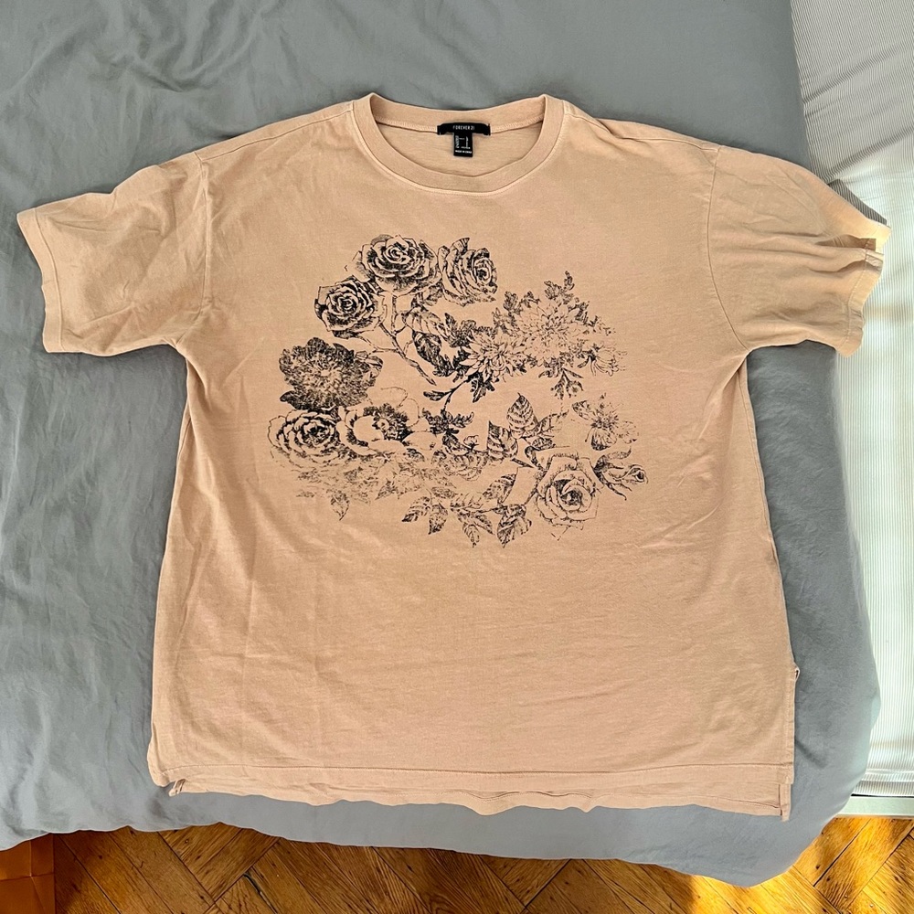 Forever 21 Graphic Tee
